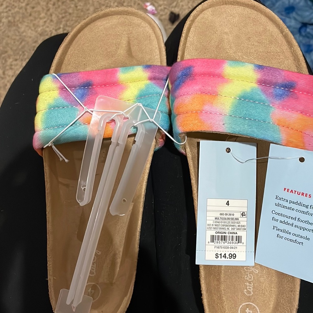 NWT Selma big girls sandals